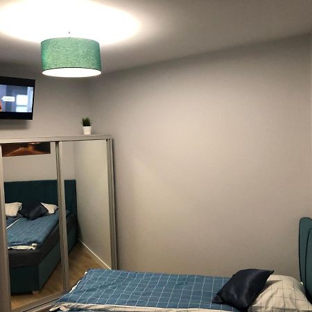 Klimatyzowany Apartament Egipt Z Sauna I Miejscem Parkingowym キェルツェ エクステリア 写真