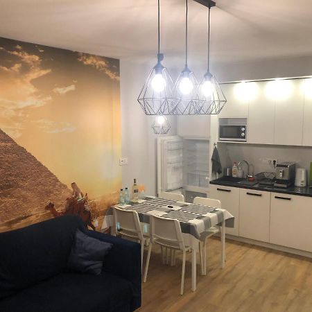 Klimatyzowany Apartament Egipt Z Sauna I Miejscem Parkingowym キェルツェ エクステリア 写真