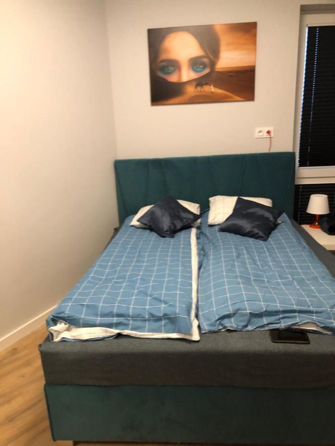 Klimatyzowany Apartament Egipt Z Sauna I Miejscem Parkingowym キェルツェ エクステリア 写真