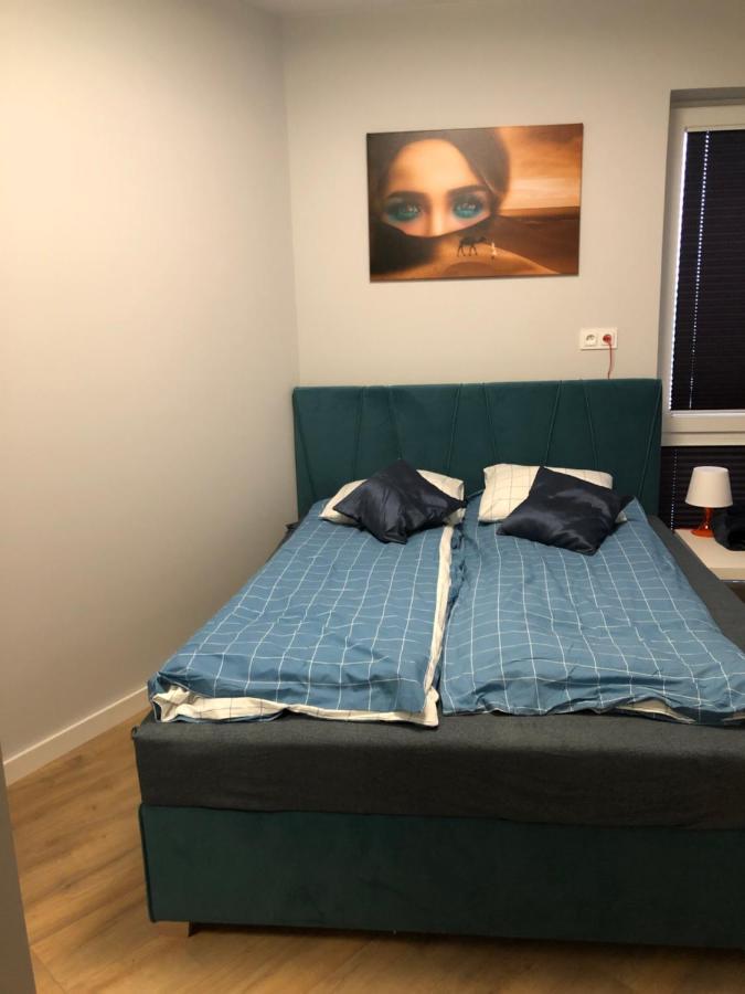 Klimatyzowany Apartament Egipt Z Sauna I Miejscem Parkingowym キェルツェ エクステリア 写真
