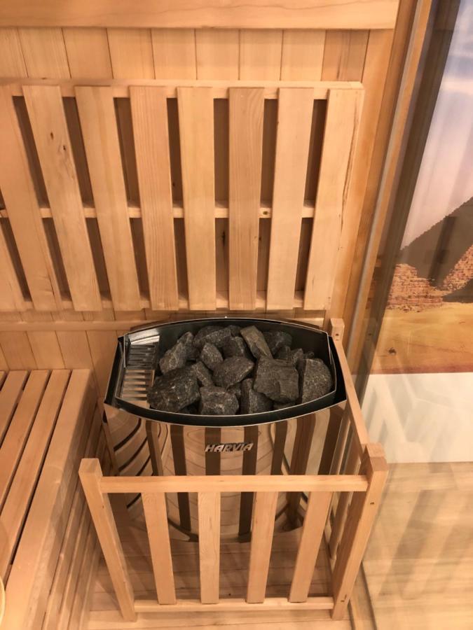 Klimatyzowany Apartament Egipt Z Sauna I Miejscem Parkingowym キェルツェ エクステリア 写真